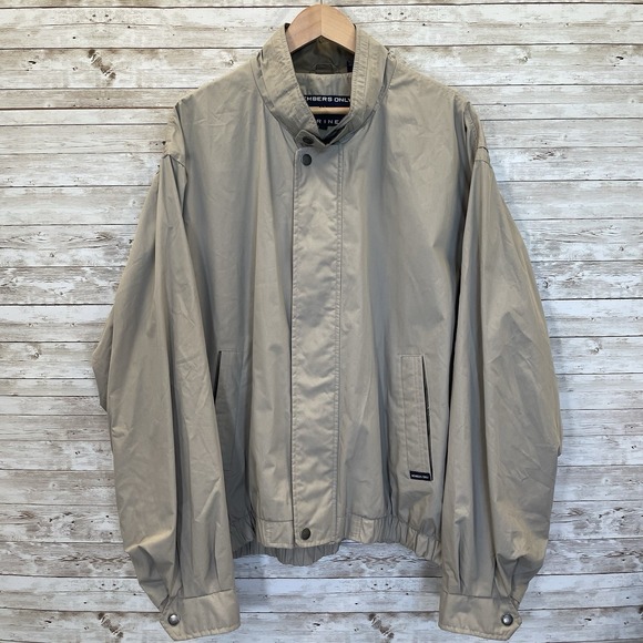 Vintage Members Only‎ Mariner Mens 2X Jacket Beige Full Zip Lined Windbreaker - Picture 2 of 16